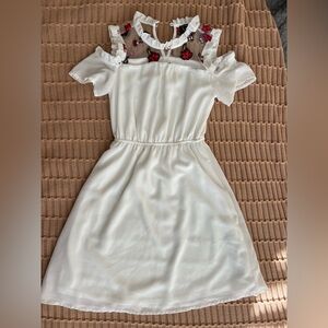 Whit Flower Girls Dress